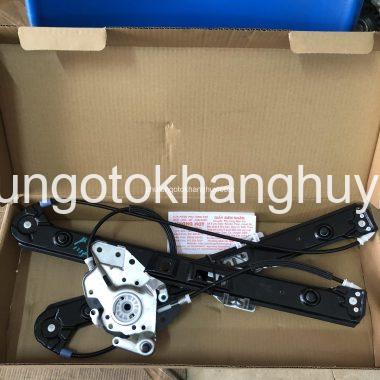 Compa lên xuống kinh cửa trước lái BMW X5:  E53 51338254911