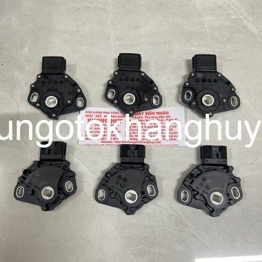 Công tắc đi số Nissan Sunny 2013-2016 mã: 31918-3MX0A